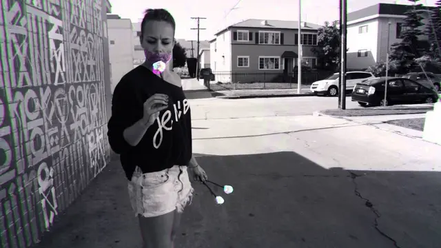 N U I T - I feel Love, video still